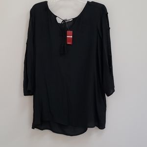 Avenue Women's Top NWT